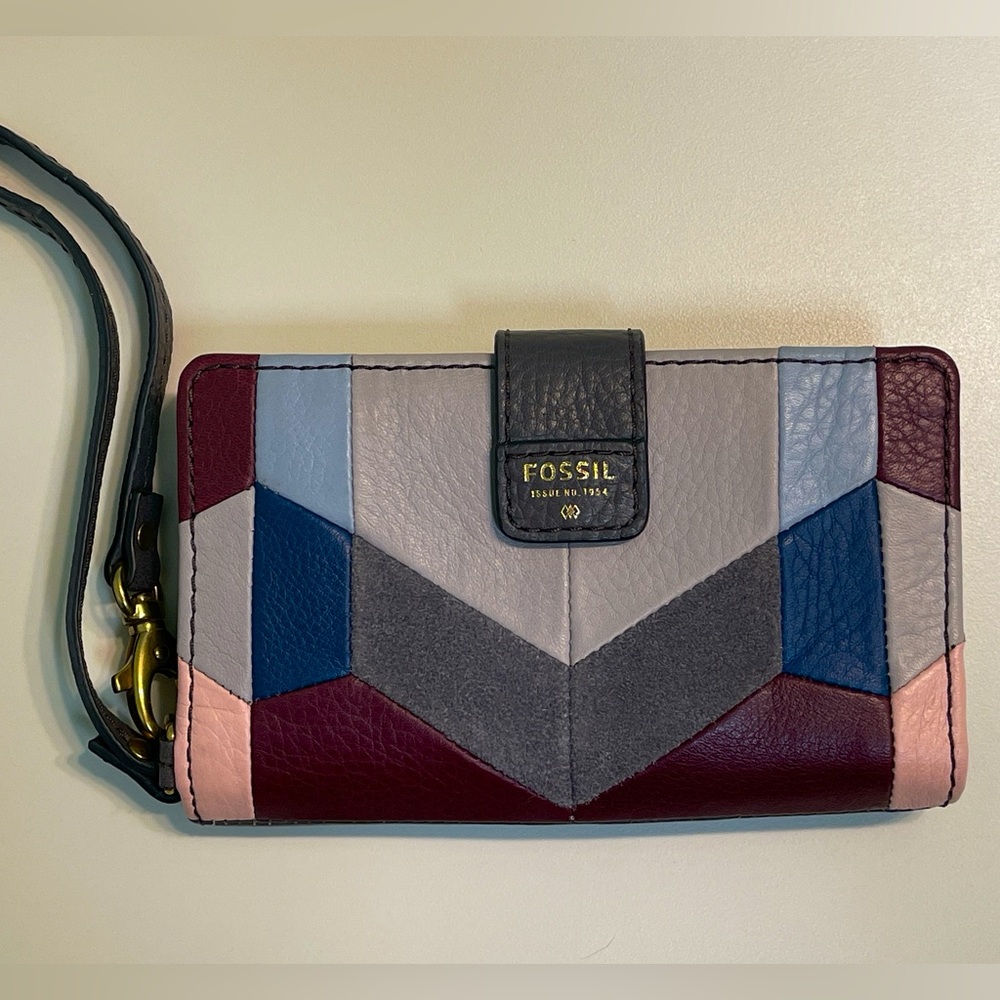 Fossil Womens Fiona Geometric Multi Color Suede Leather Phone Wallet Wristlet